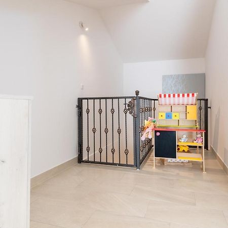 Apartment Familia ネウム エクステリア 写真