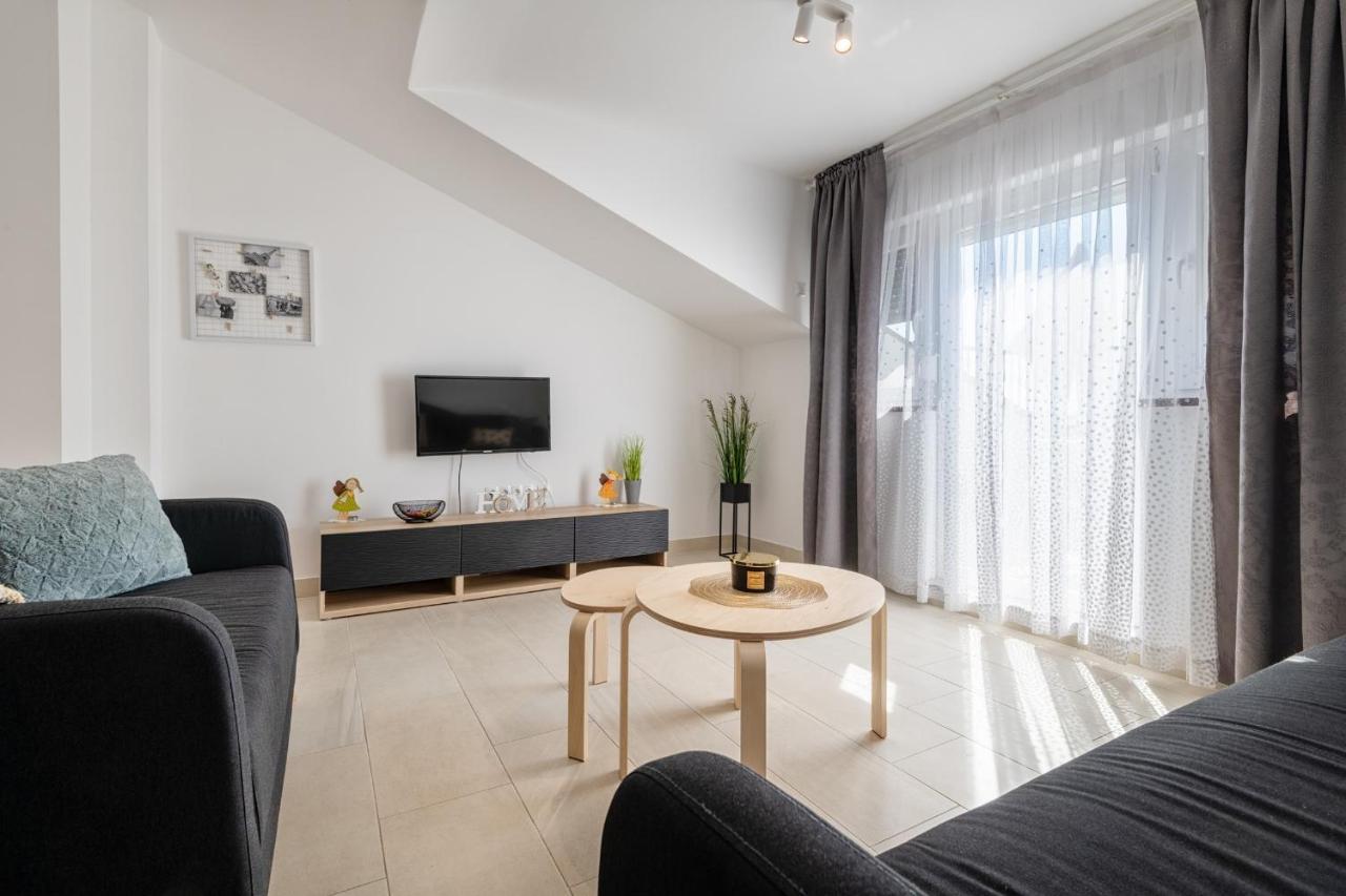 Apartment Familia ネウム エクステリア 写真