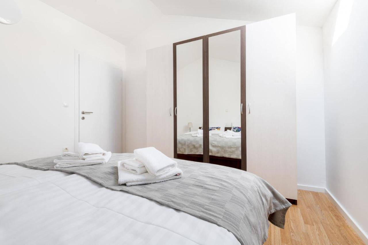 Apartment Familia ネウム エクステリア 写真
